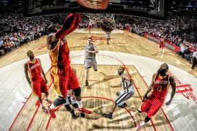 李娜三分命中率创赛季新高网球公开赛，李娜网球水平