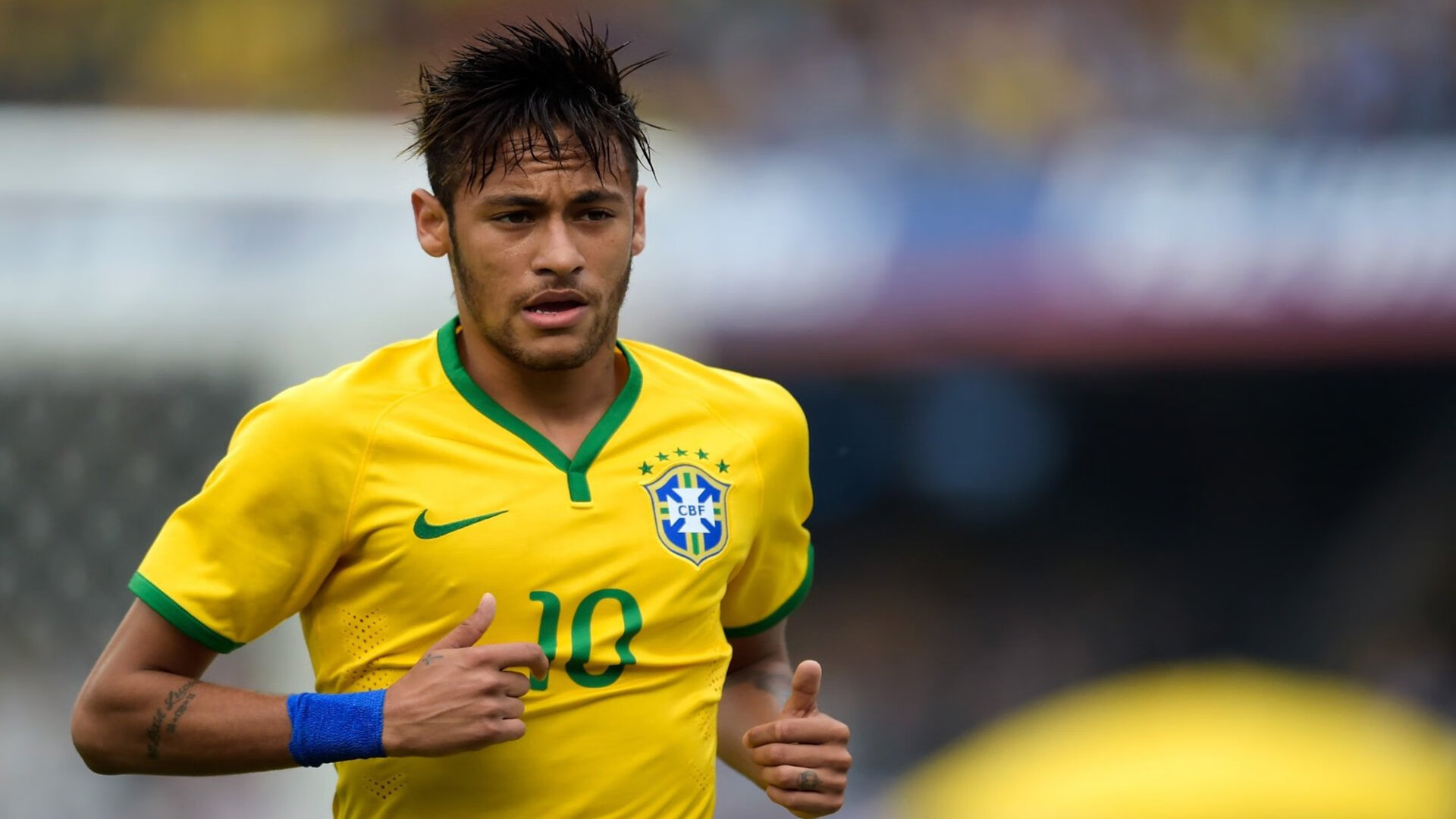 曼联与欧冠劲敌的较量即将展开，球队准备充足，欧冠曼联赢过巴萨吗